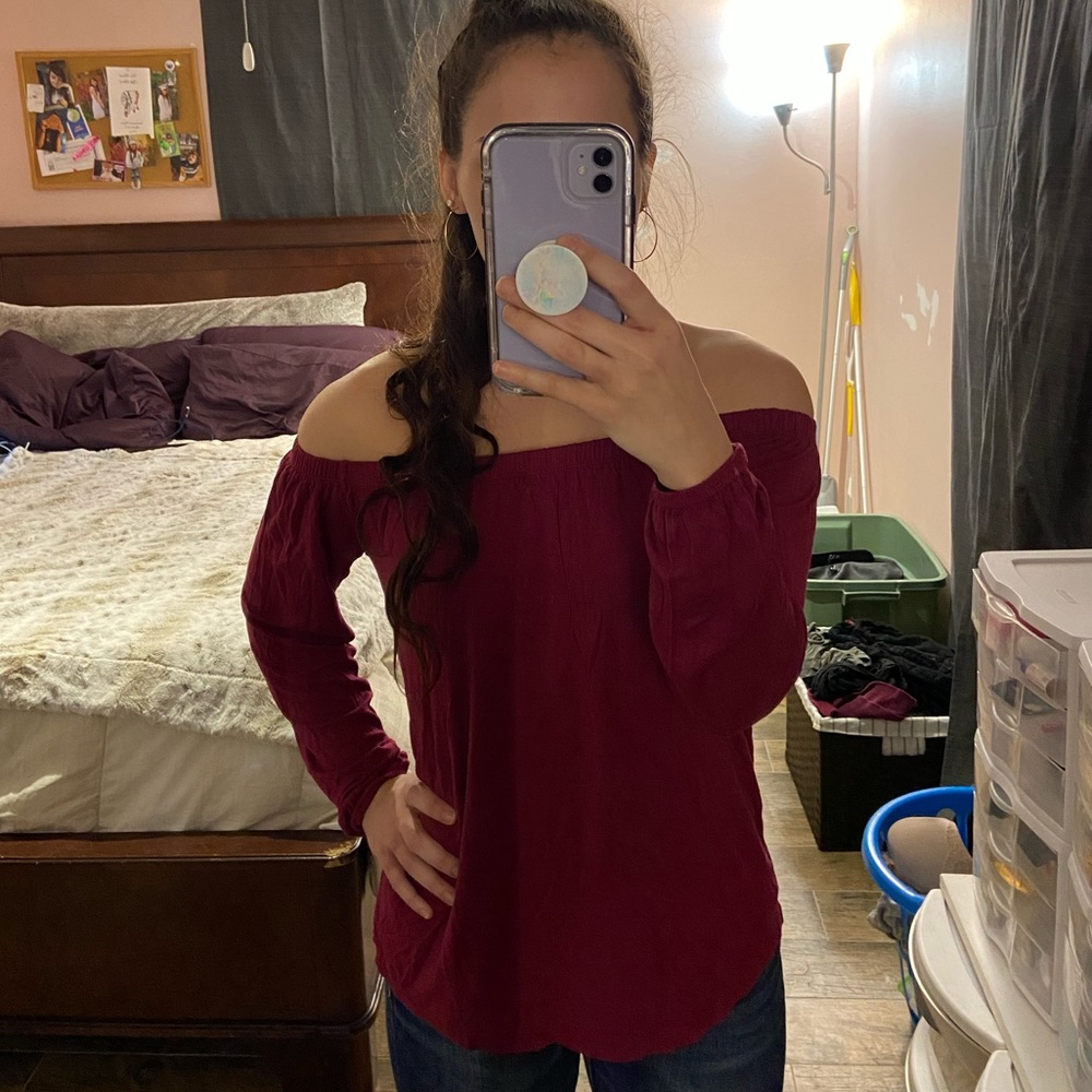 Hollister Long Sleeve Off-the-Shoulder Top